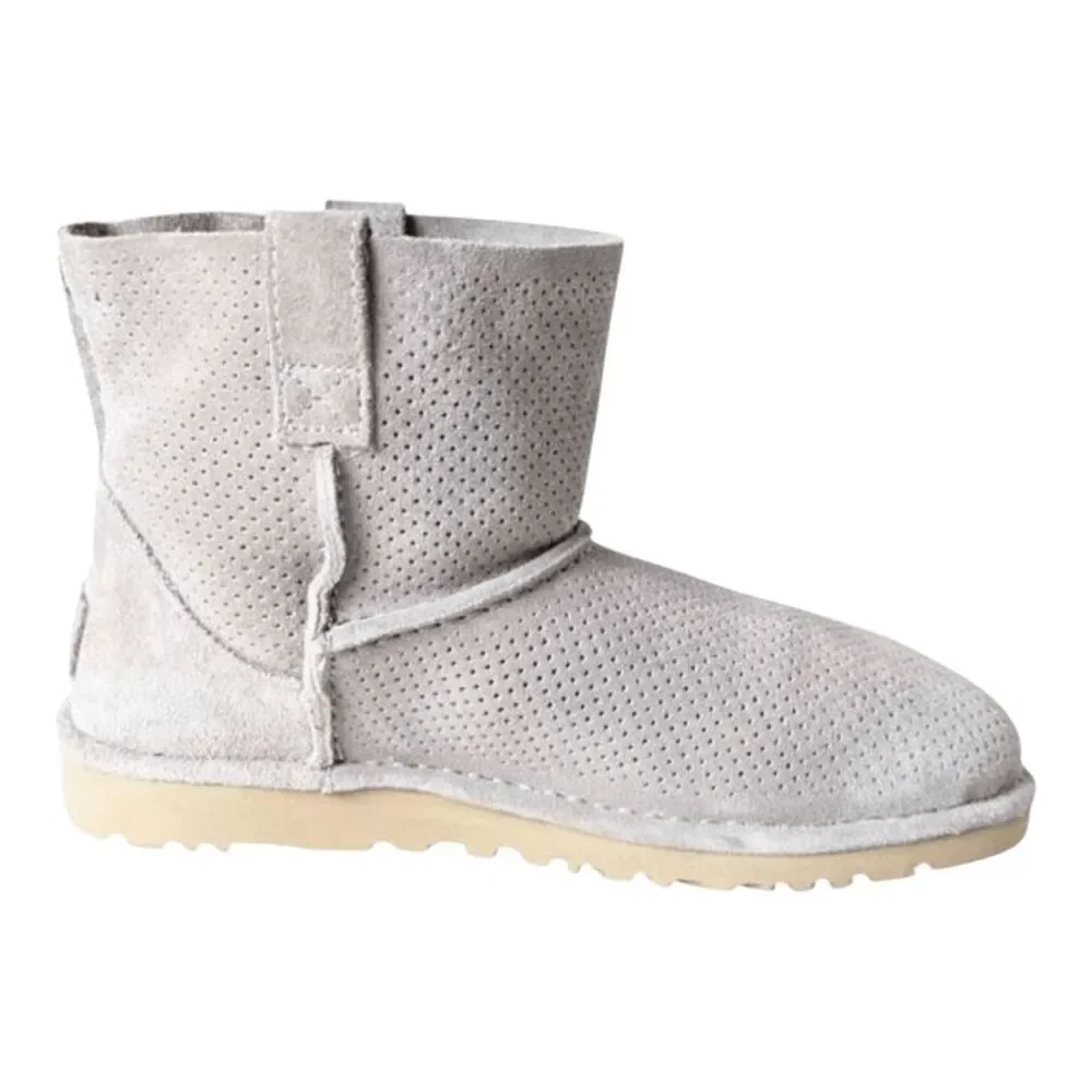 UGG excellent like